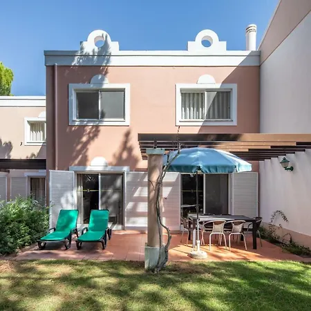 Quinta Golf & House كينتا دو لاغو